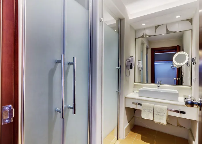 Robinson Nobilis Resort 5*