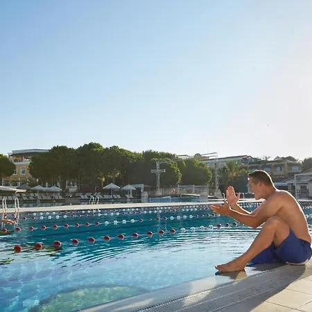 Robinson Nobilis Resort