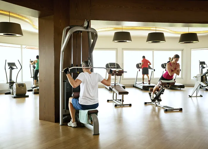 Resort Robinson Nobilis 5*