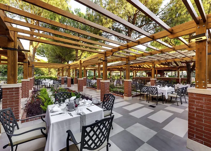 Robinson Nobilis Resort 5*