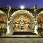 Station touristique Robinson Nobilis 5*