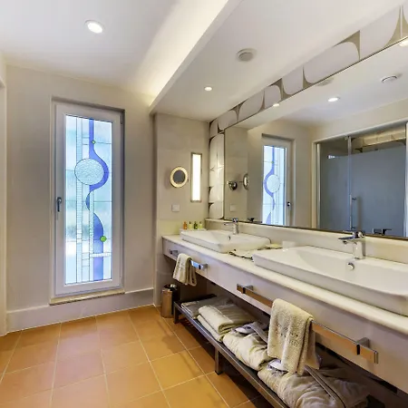 Robinson Nobilis Курортный комплекс 5*