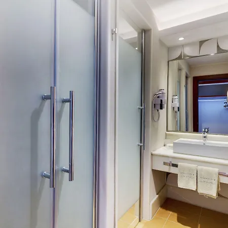 Robinson Nobilis Курортный комплекс 5*