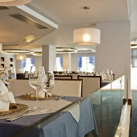 Robinson Nobilis Ośrodek wypoczynkowy 5*