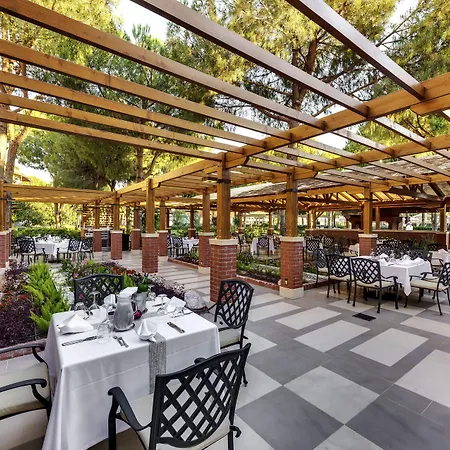 Robinson Nobilis Курортный комплекс 5*